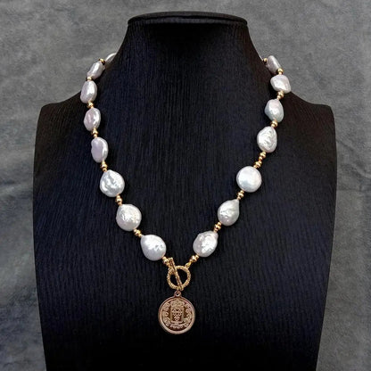 Baroque Legacy Pendant Necklace - Voisson