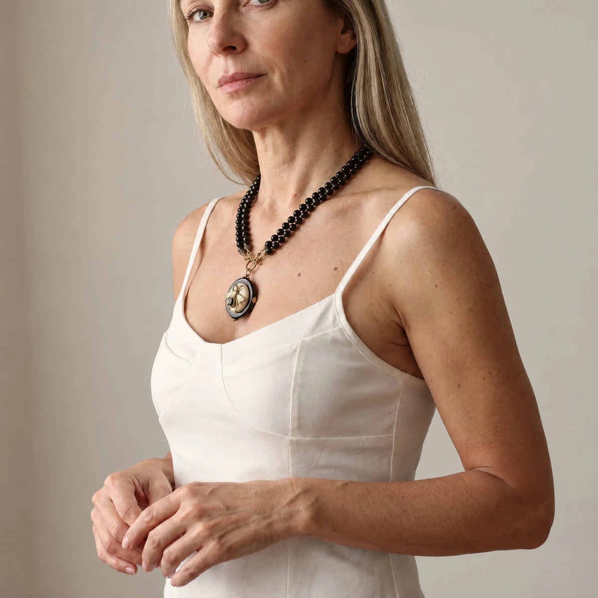 BeeQueen Vintage Natural Agate Necklace - Voisson