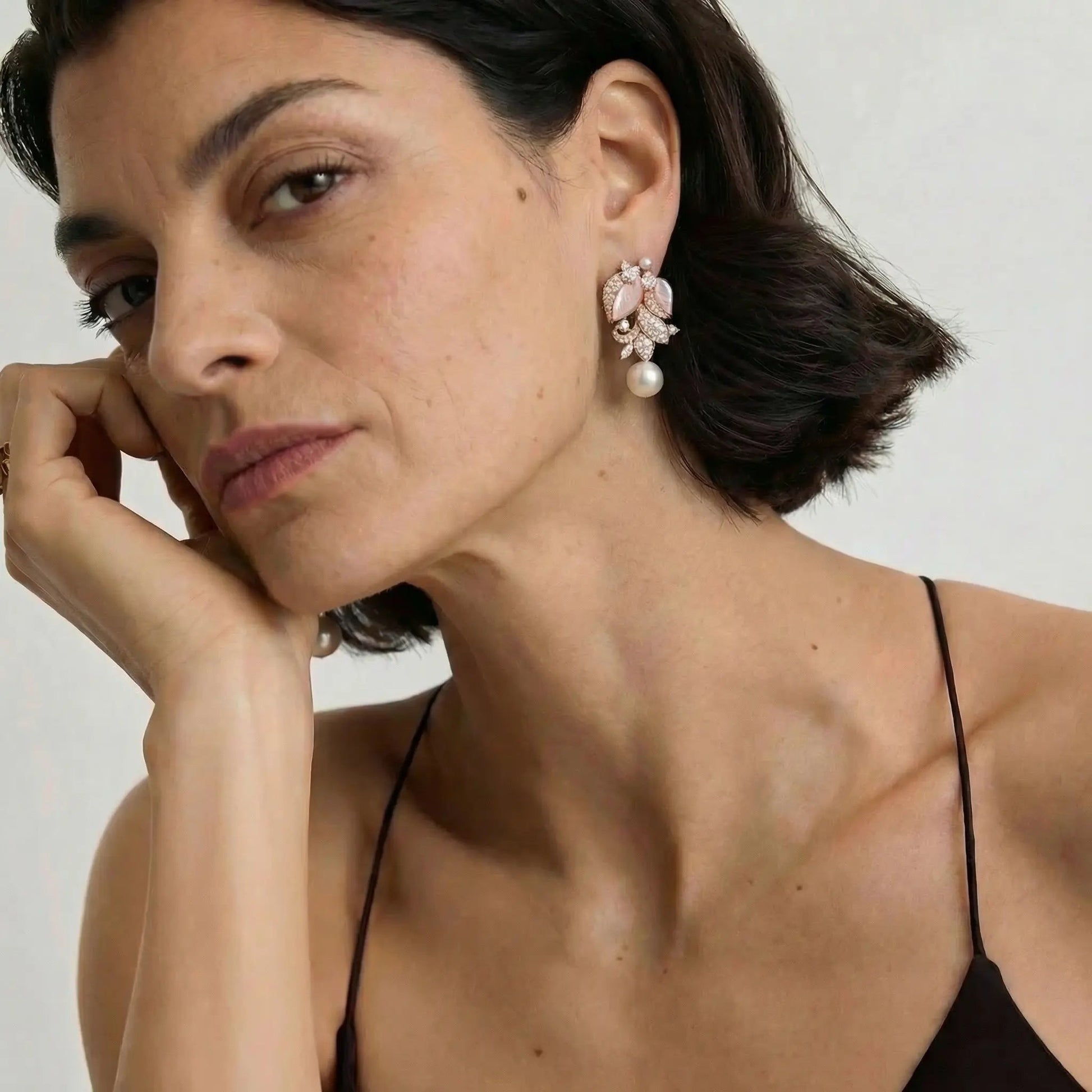 Belle Jardin Pearl Earrings - Voisson