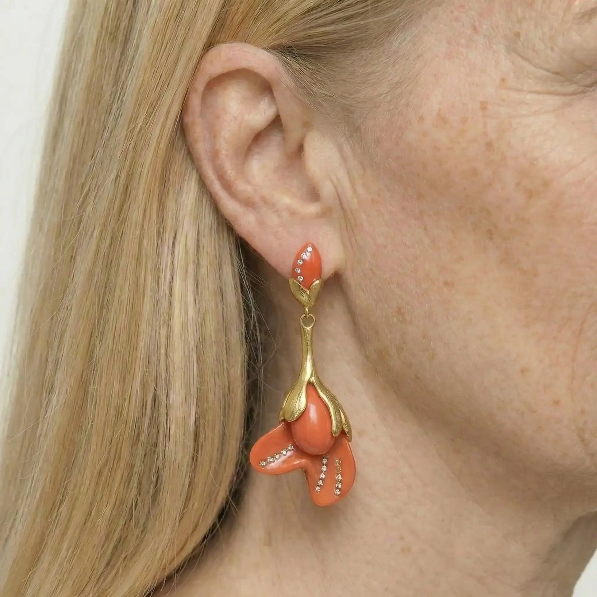 Blooming Magnolia Retro Flower Earrings - Voisson