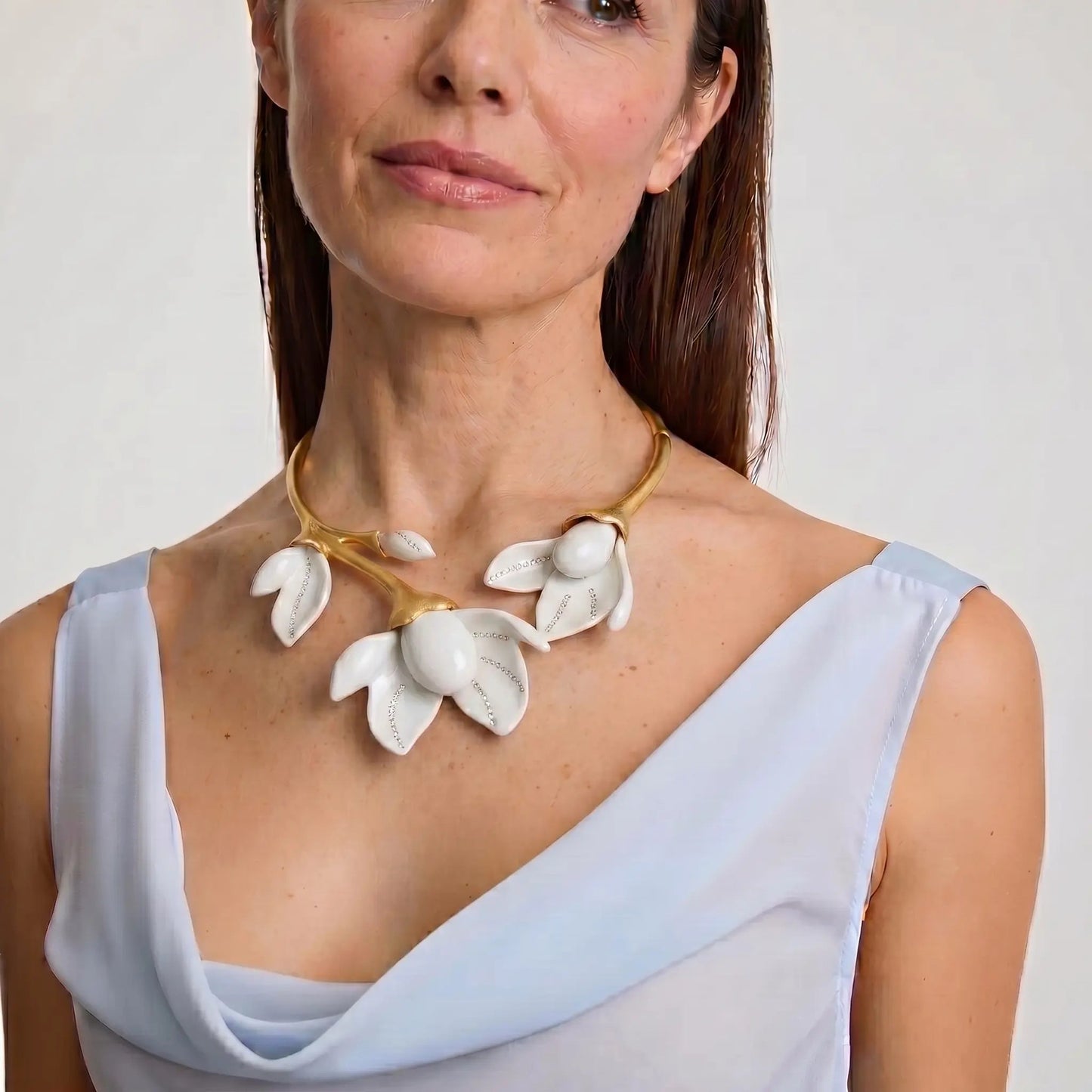 Blooming Magnolia Retro Flower Necklace - Voisson