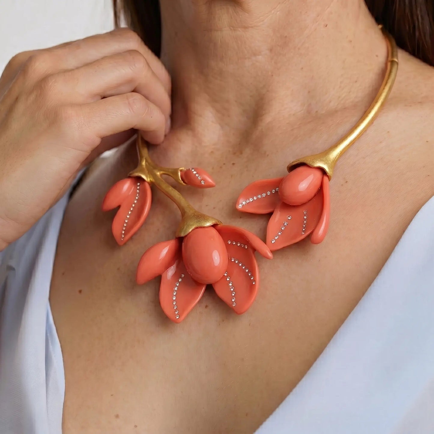Blooming Magnolia Retro Flower Necklace - Voisson