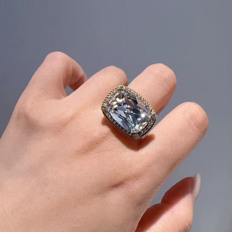 Blue Veritas Gold Ring - Voisson