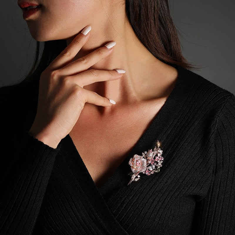 Blush Garden Brooch - Voisson