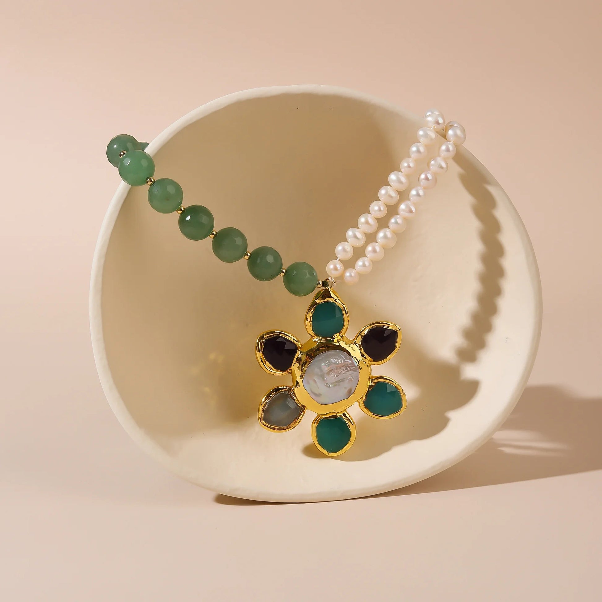 Botanical Bloom Necklace - Voisson