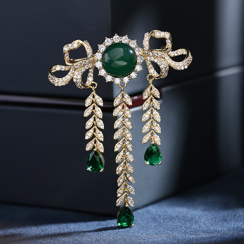 Bowfall Crystal Brooch - Voisson