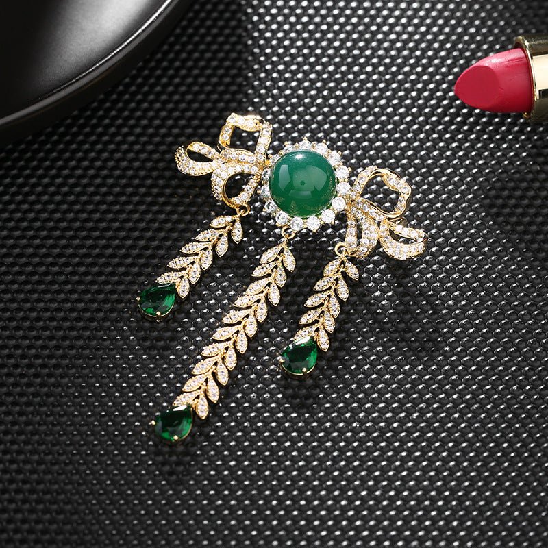 Bowfall Crystal Brooch - Voisson