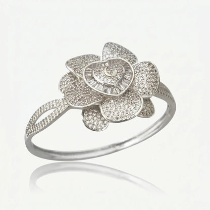Camellia Luxe Bracelet - Voisson