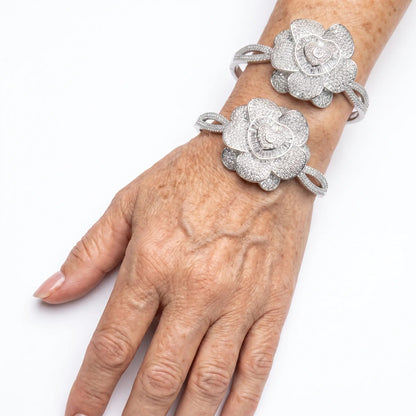 Camellia Luxe Bracelet - Voisson