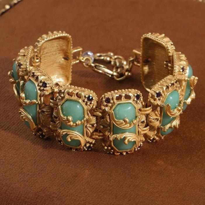 Cameo Crest Bracelet - Voisson