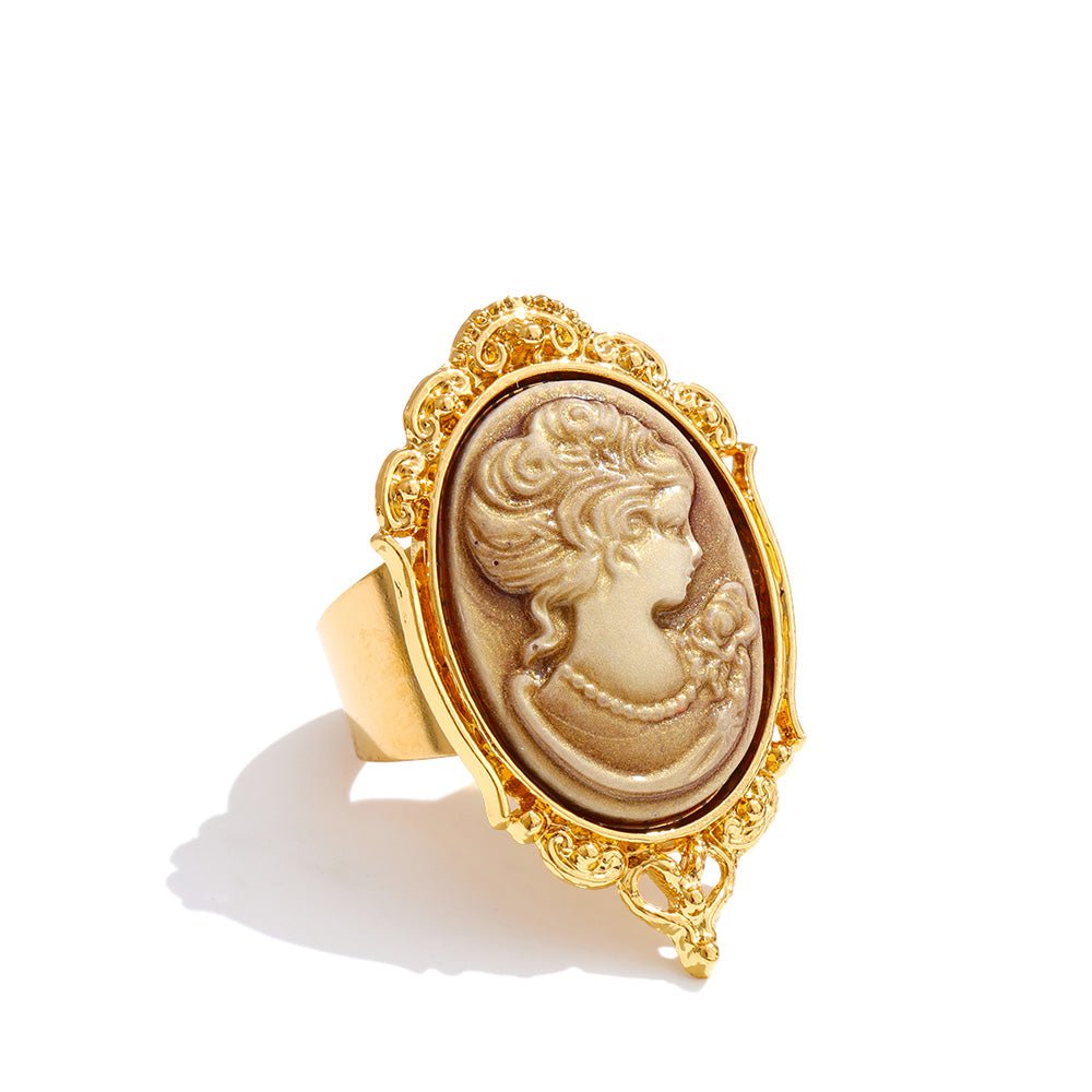 Cameo Heirloom Ring - Voisson