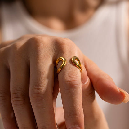 Celene Arc Ring - Voisson