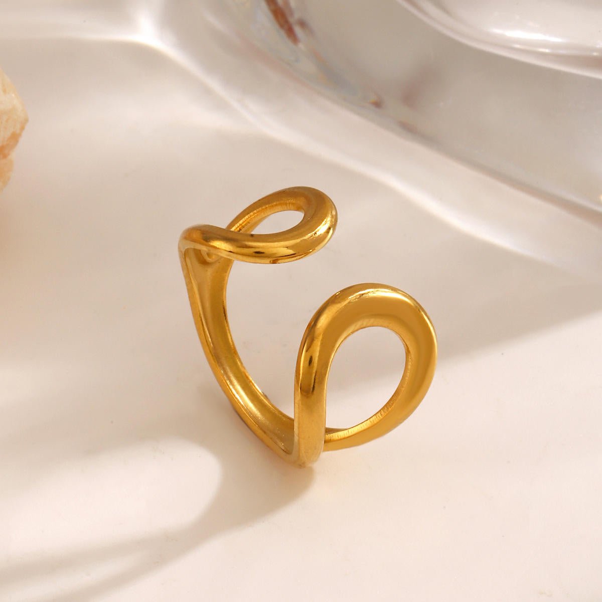 Celene Arc Ring - Voisson