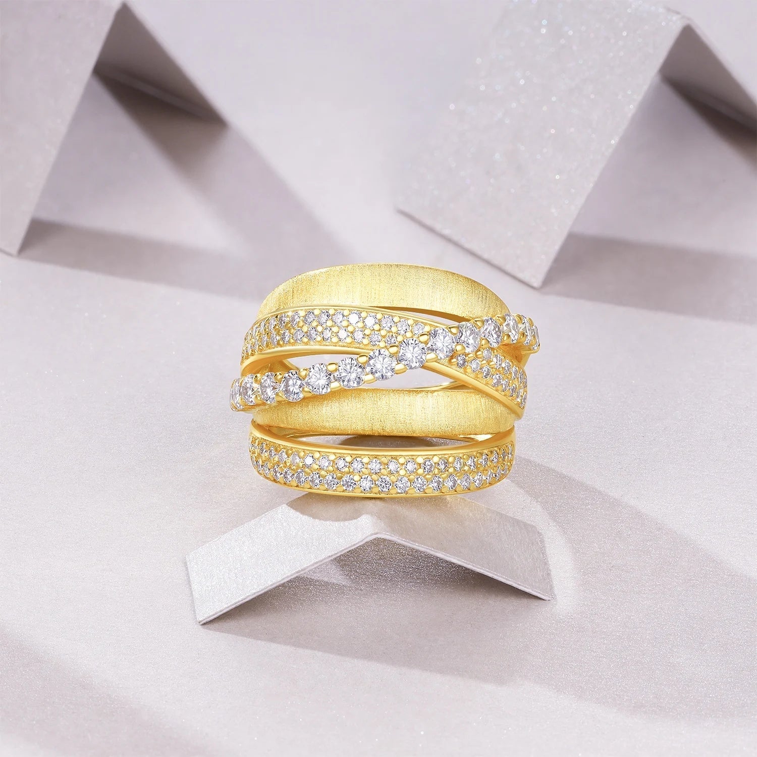 Celeste Orbit Moissanite Ring - Voisson