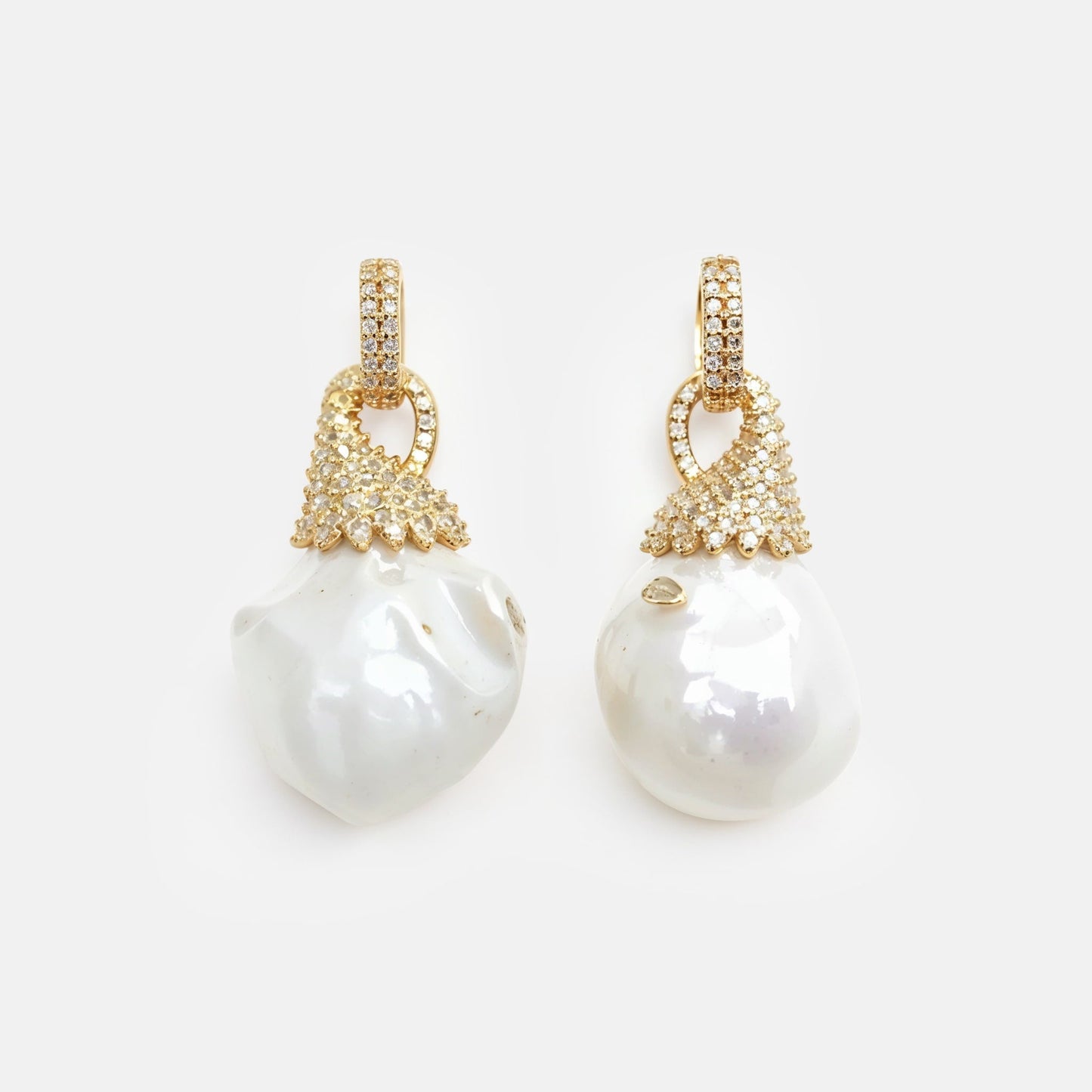 Celeste Pearl Drop Earrings - Voisson