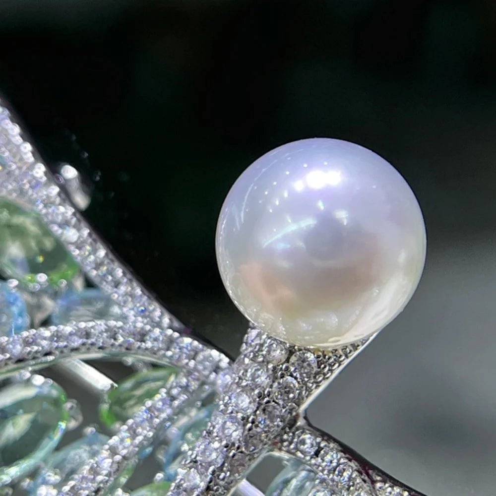 Celestial Dragonfly Brooch - Voisson