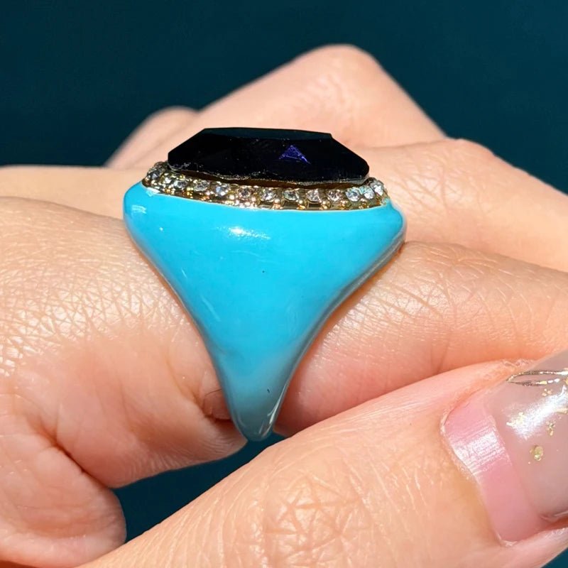 Coral Noir Ring - Voisson
