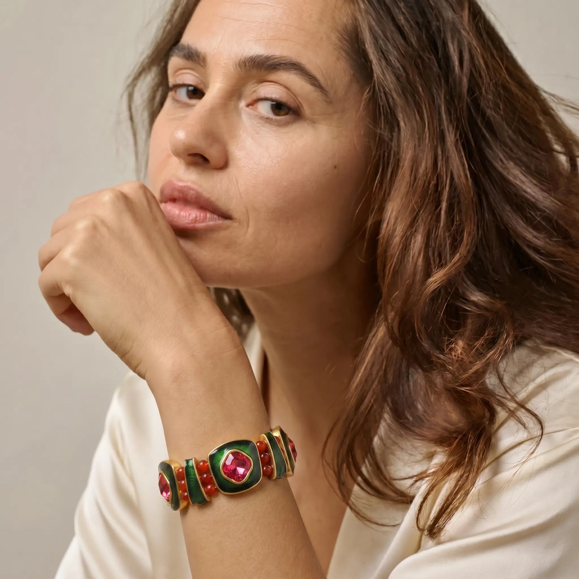 Crimson Noel Elegance Bracelet - Voisson