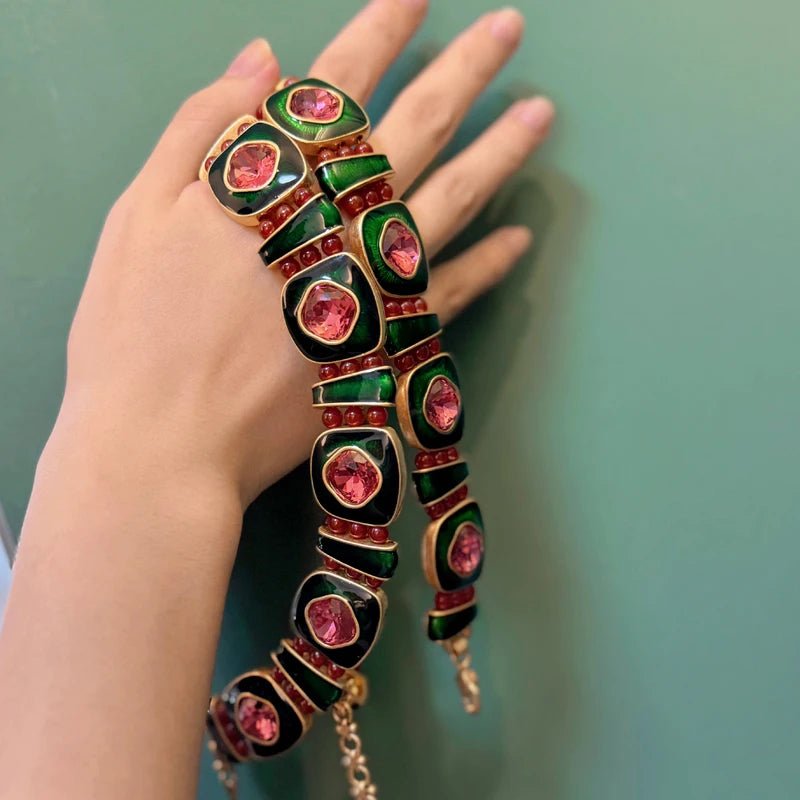 Crimson Noel Elegance Necklace - Voisson