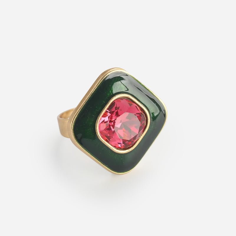 Crimson Noel Elegance Ring - Voisson