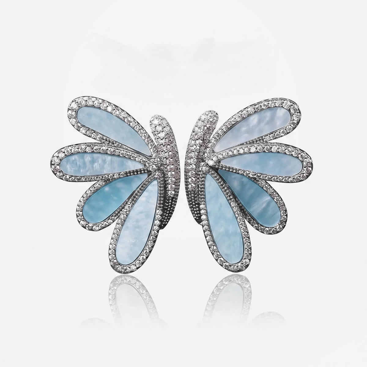 Crystal Lotus Earrings - Voisson