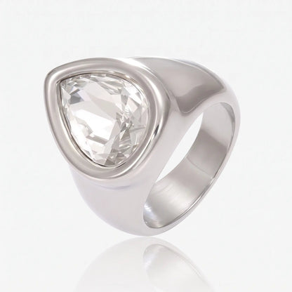 Crystal Teardrop Ring - Voisson