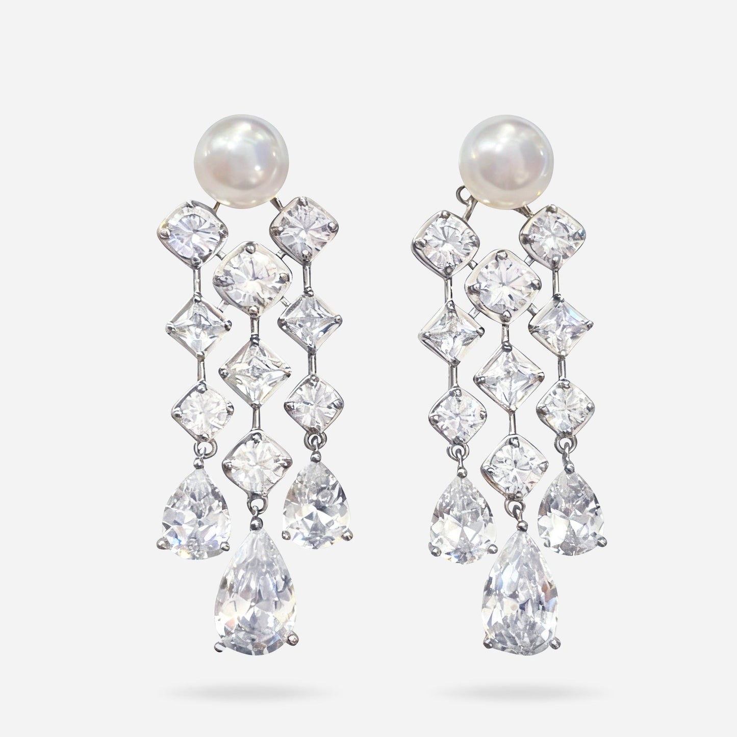 Diamond Waltz Earrings - Voisson