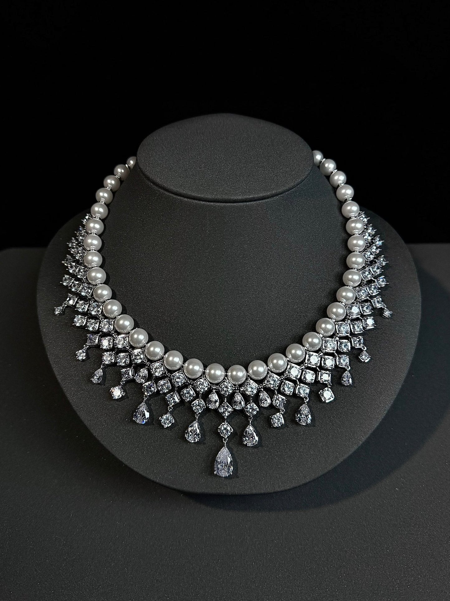 Diamond Waltz Necklace - Voisson