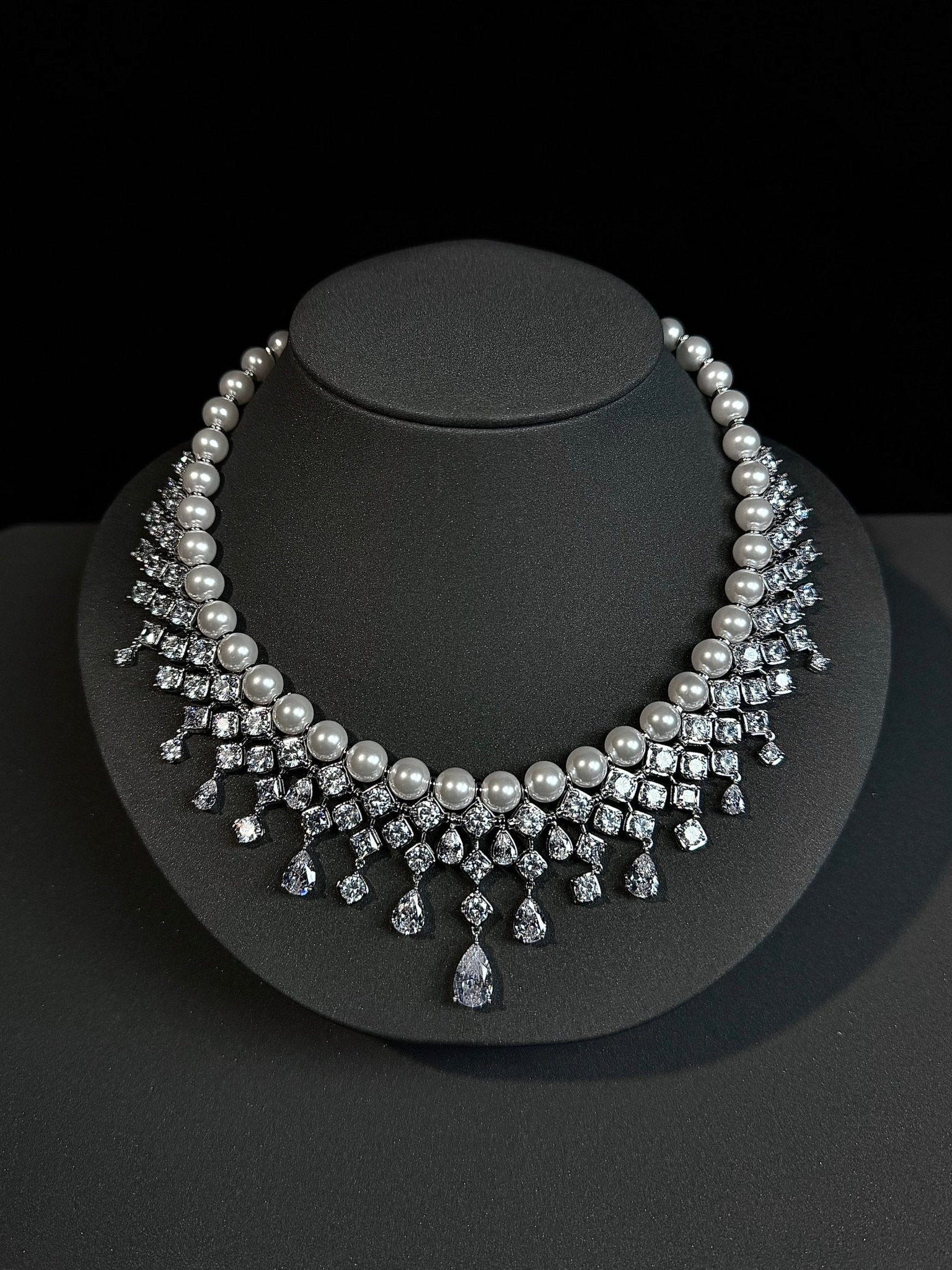 Diamond Waltz Necklace - Voisson