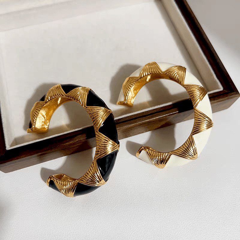 Eclipse Aura Bold Statement Bracelet - Voisson
