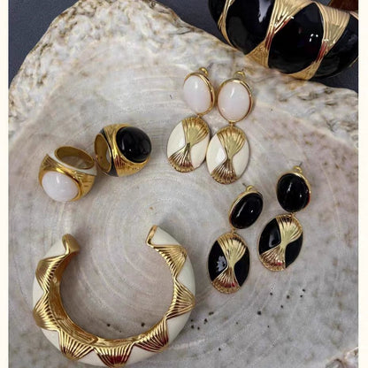 Eclipse Aura Bold Statement Earrings - Voisson