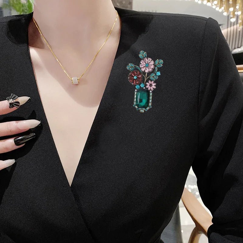 Emerald Garden Brooch - Voisson