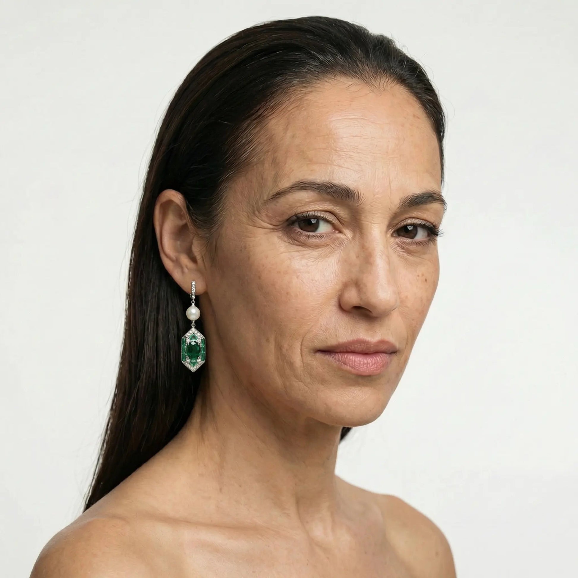 Emerald Heirloom Statement Earrings - Voisson