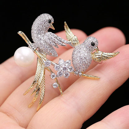 Enchanted Lovebirds Brooch - Voisson