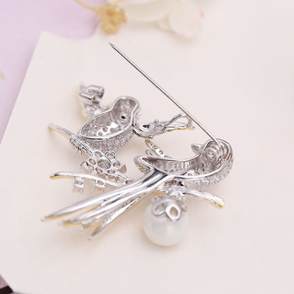 Enchanted Lovebirds Brooch - Voisson