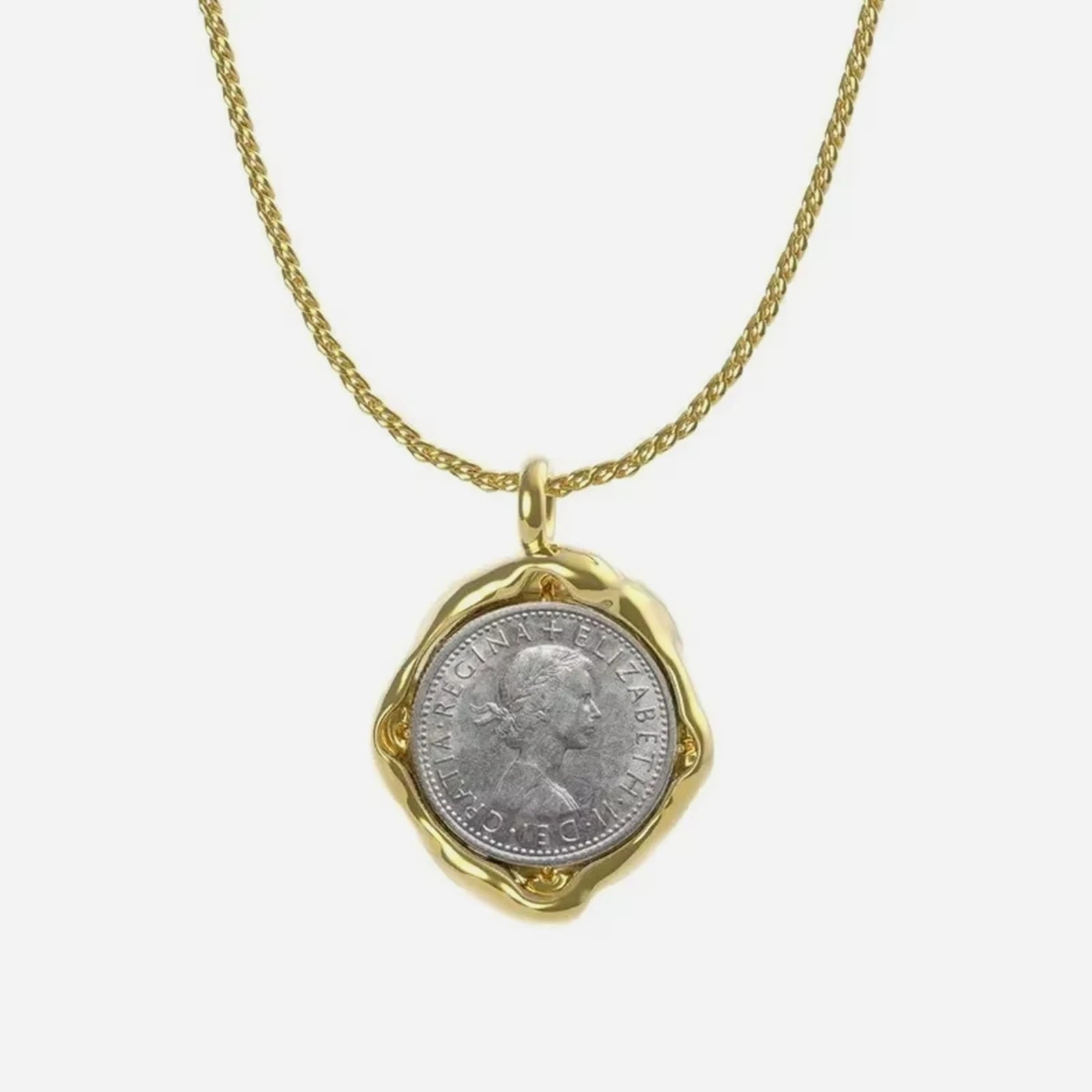 EternalEpoch Vintage Coin Pendant Necklace - Voisson