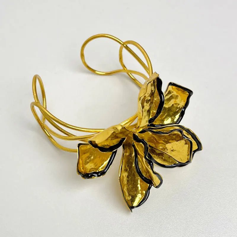 FloraFusion Chunky Flower Bracelet - Voisson