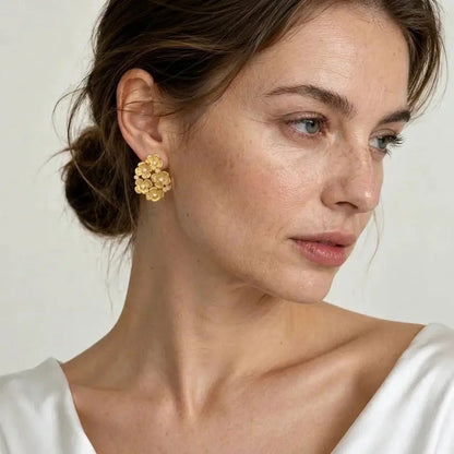Floral Cluster Stud Earrings - Voisson