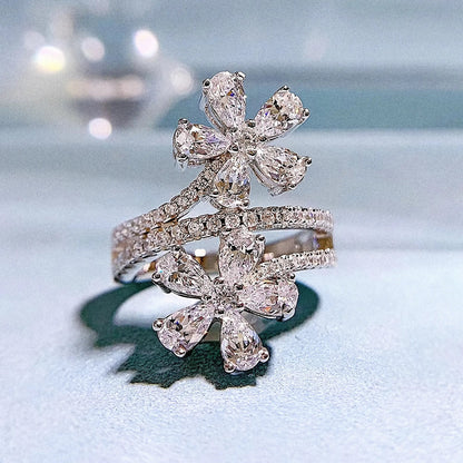 FloraTwist Sterling Ring - Voisson