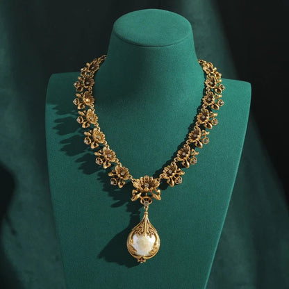 Florentine Gold Blossom Vintage Necklace - Voisson