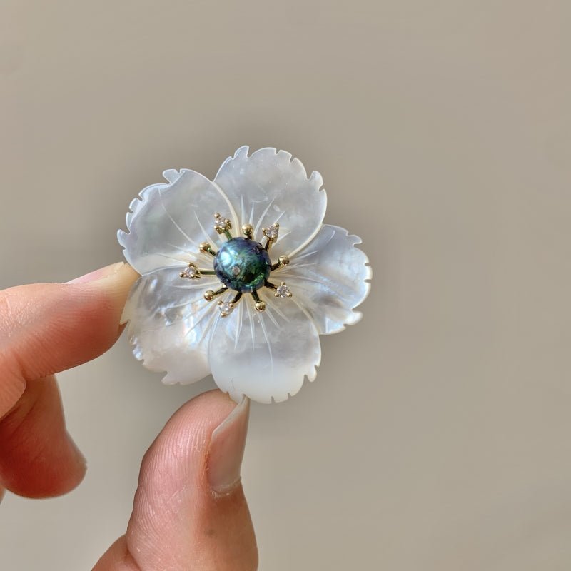 Frosted Blossom Brooch - Voisson