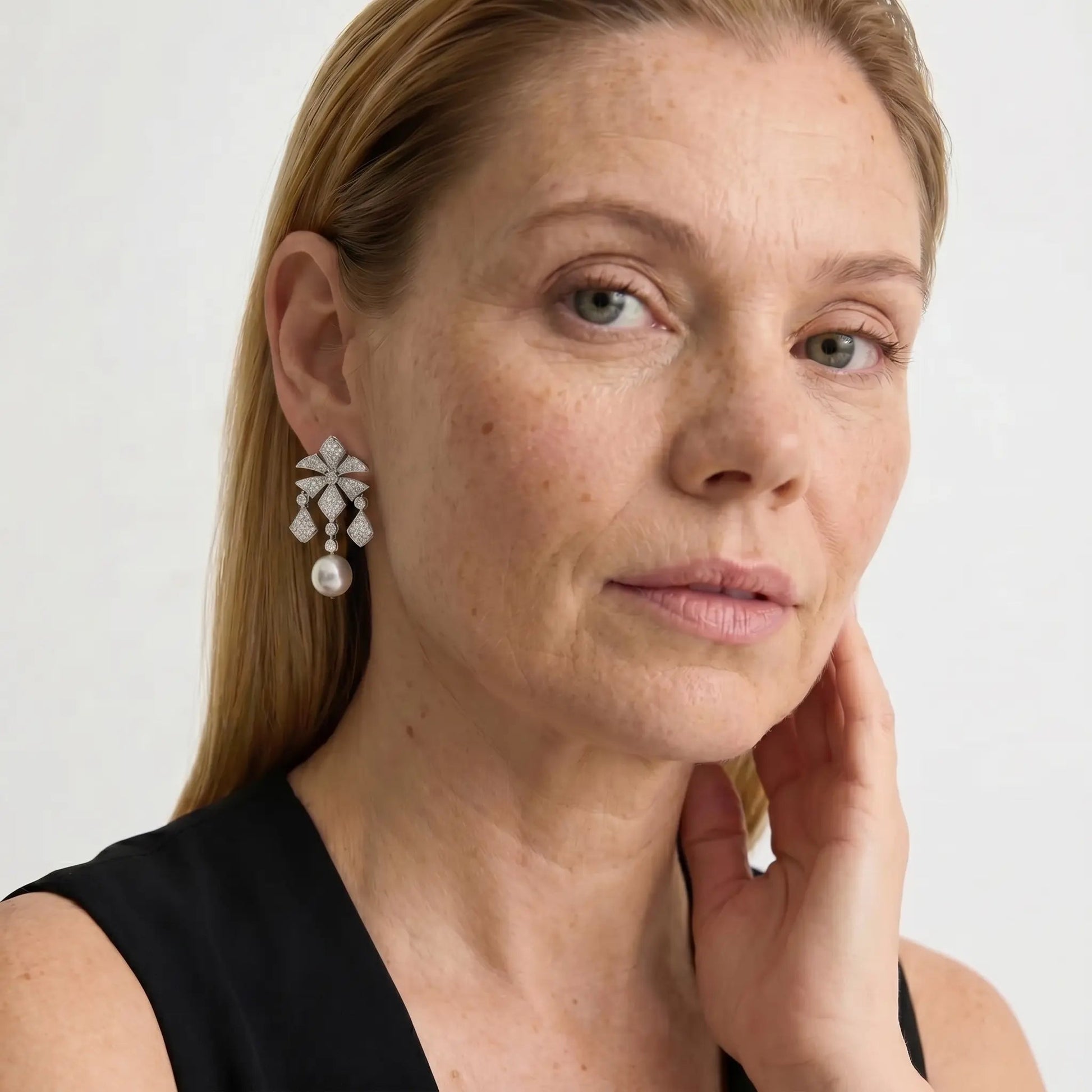 Gatsby Gala Pearl Earrings - Voisson