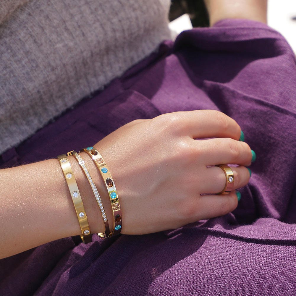 Gemline Bangle Bracelet - Voisson