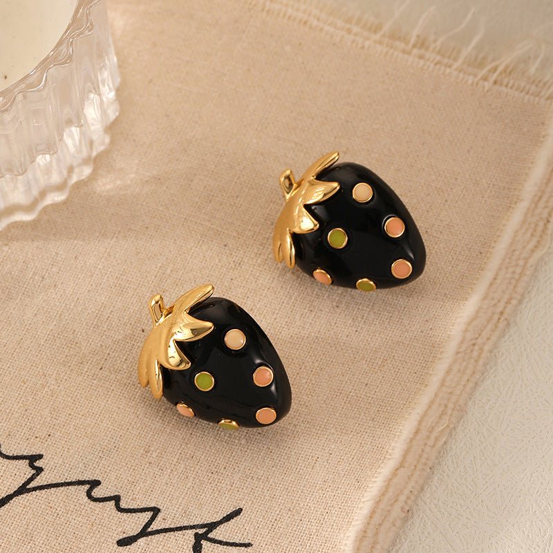 GoldBerry Retro Stud Earrings - Voisson