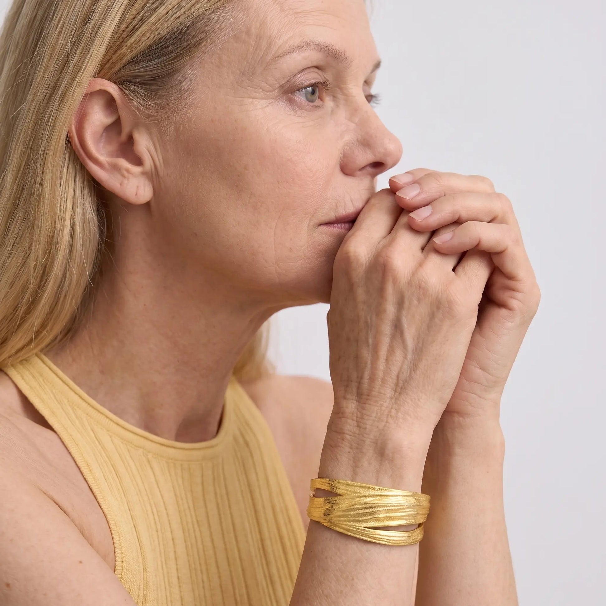 Golden Drift Cuff - Voisson
