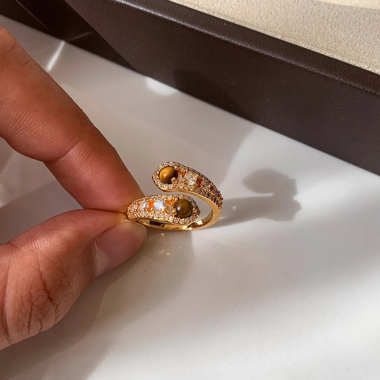 Golden Orbit Open Ring - Voisson