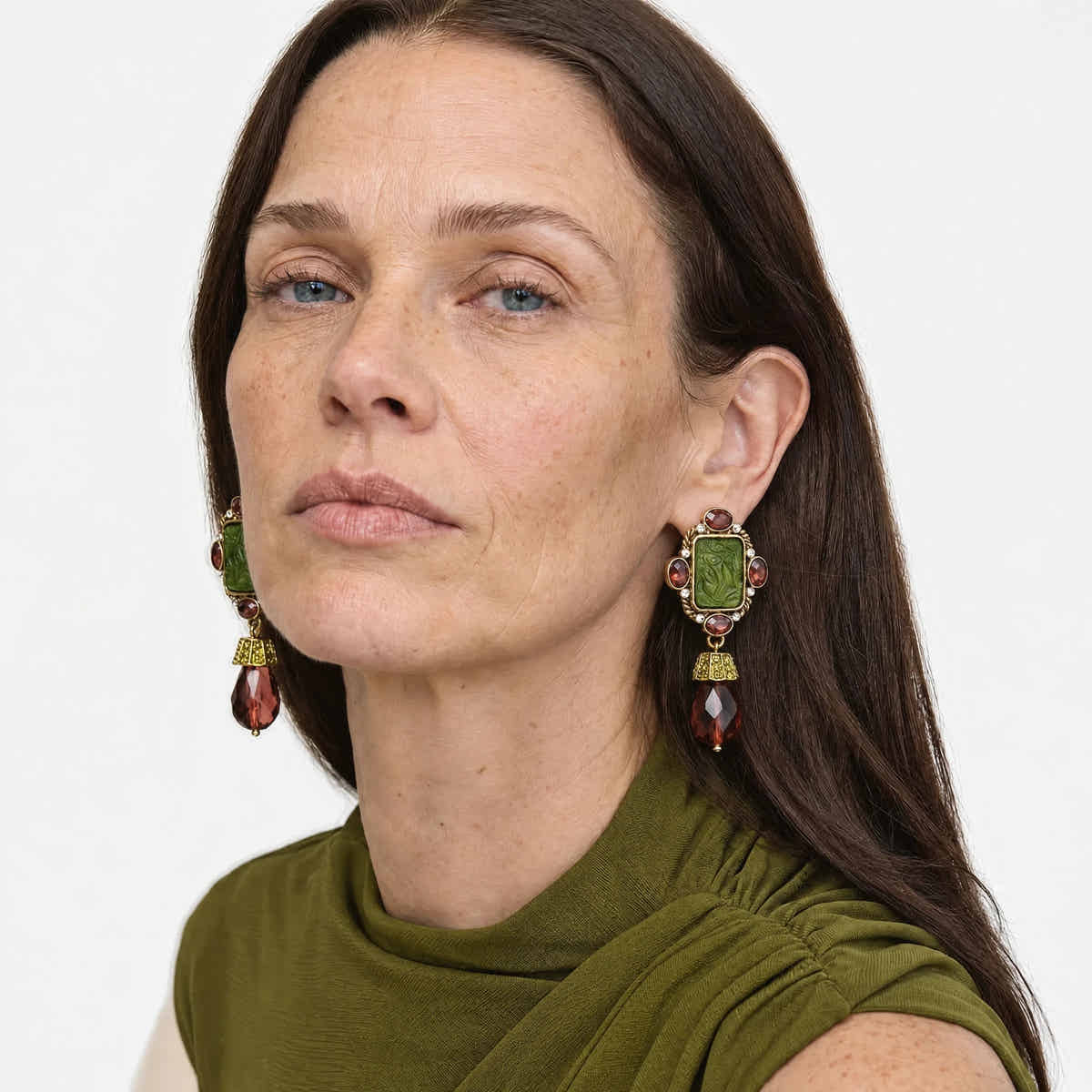 Heirloom Scarlet Drop Earrings - Voisson
