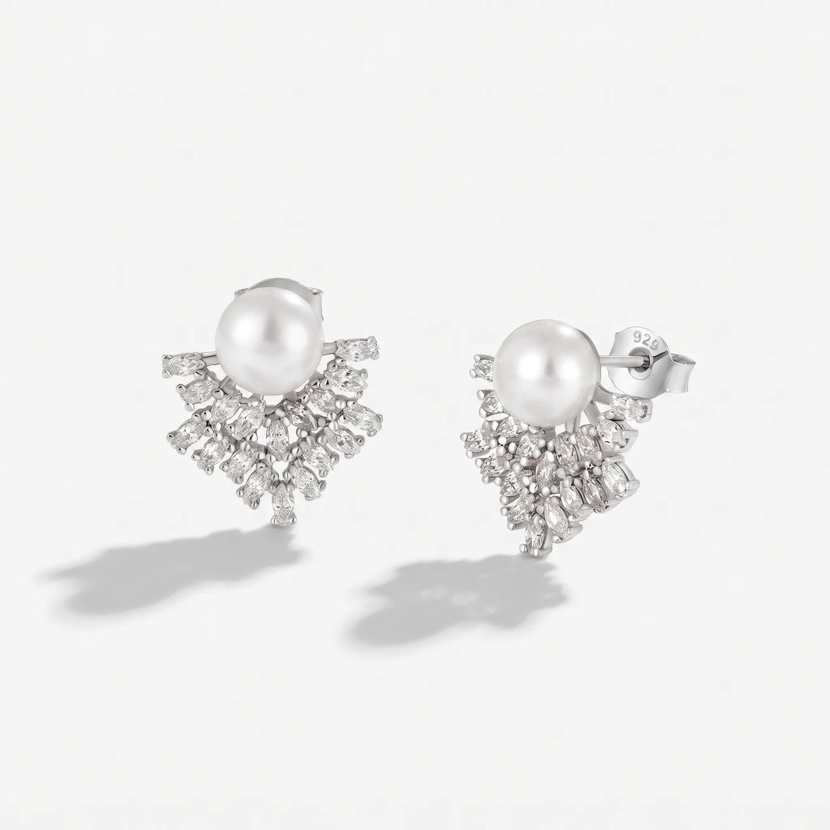 Pearl Fan 925 Silver Stud Earrings