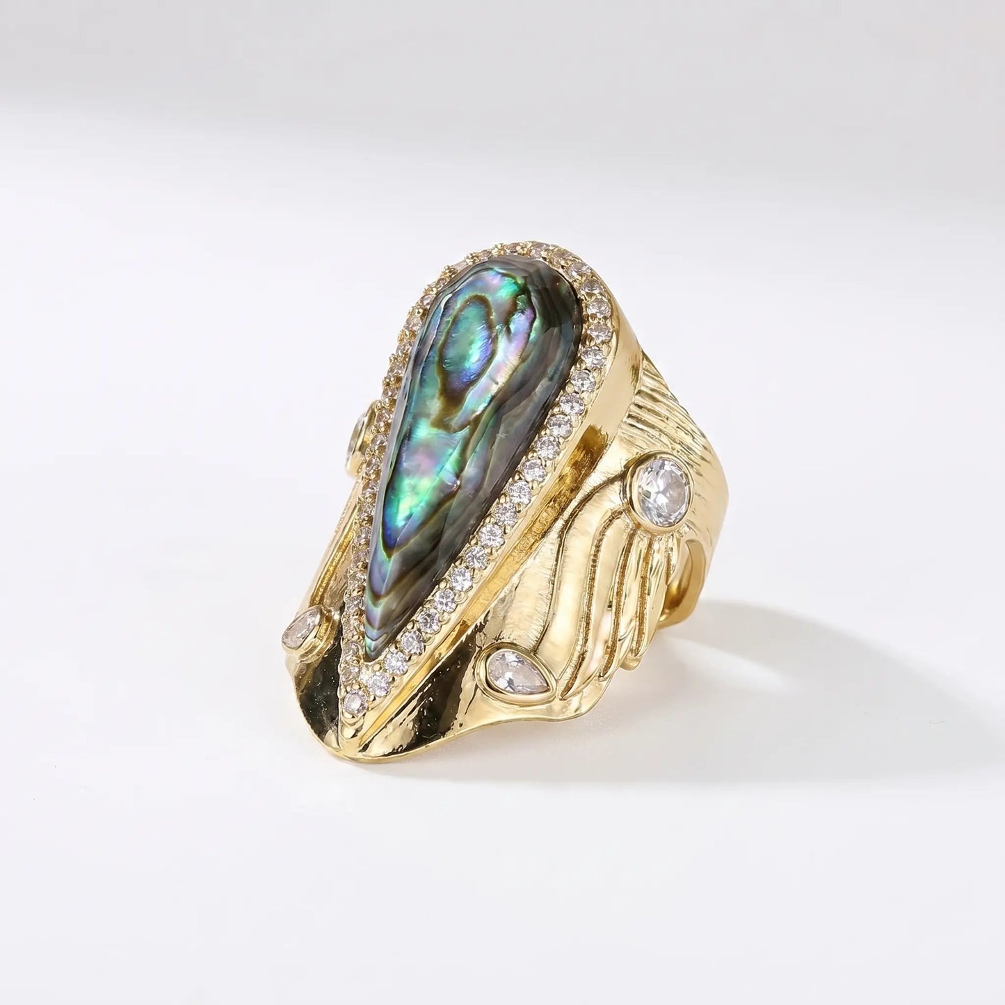 Iconic Teardrop Halo Ring - Voisson