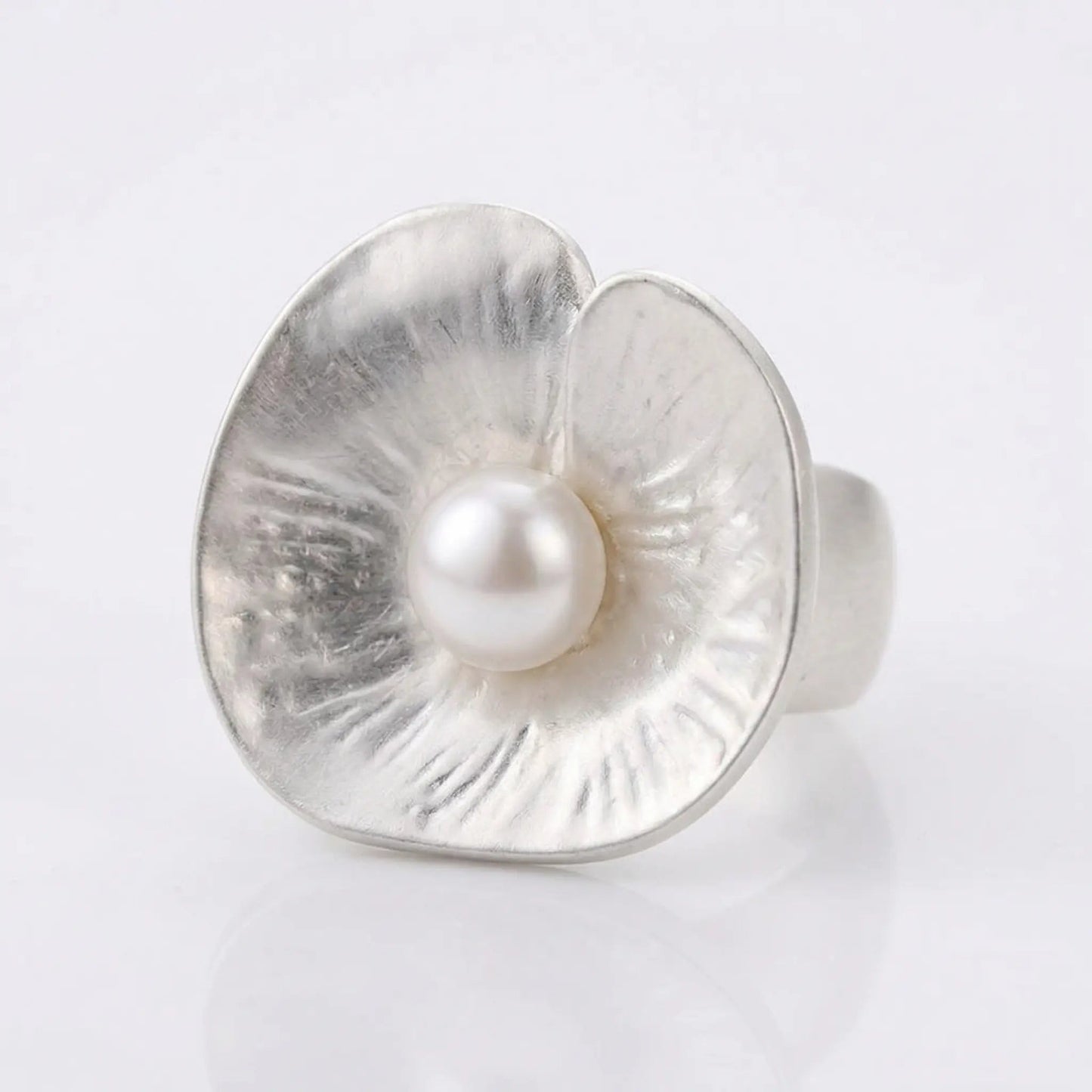 IrisImpulse Pearl Ring - Voisson